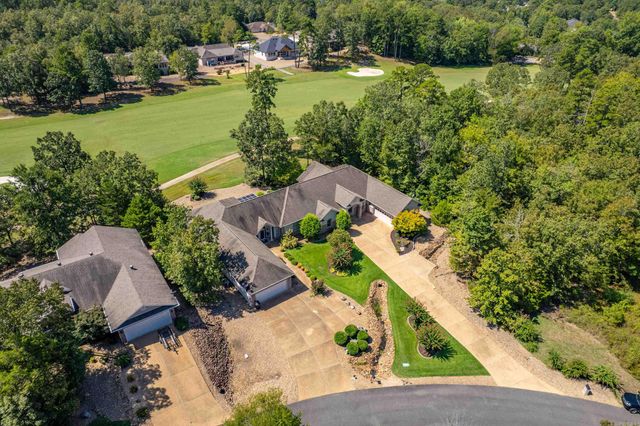 11 Risco Way, Hot Springs Village, AR 71909