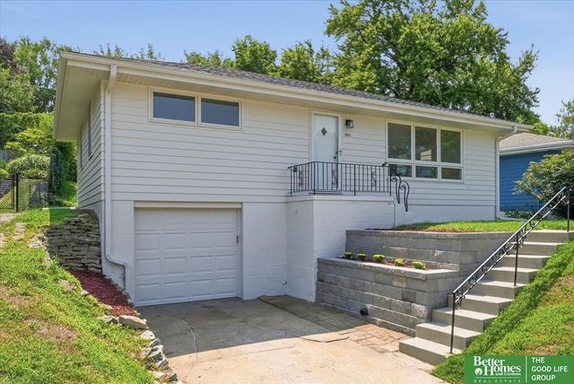 7521 Sherman Drive, Omaha, NE 68134