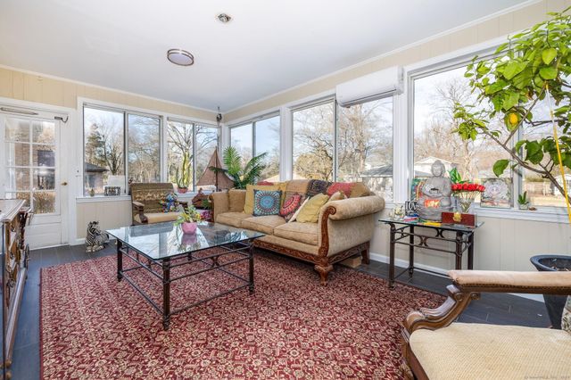 2 Columbine Lane, Norwalk, CT 06851