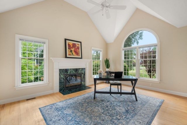 74 Cudworth Lane, Sudbury, MA 01776