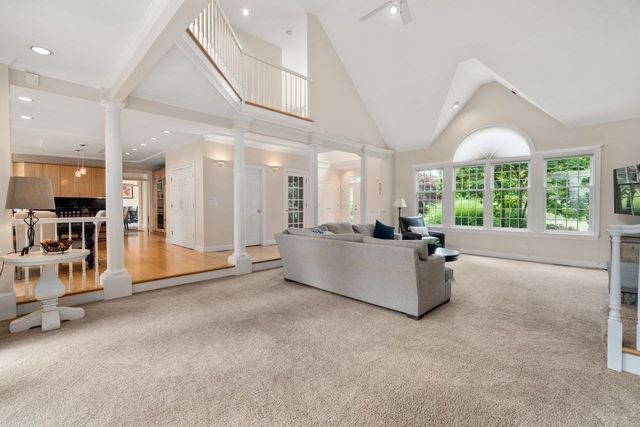 74 Cudworth Lane, Sudbury, MA 01776