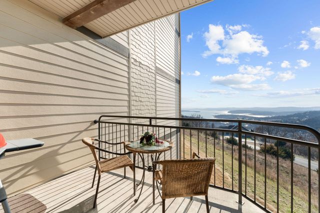 130 Royal Vista Drive 605, Branson, MO 65616