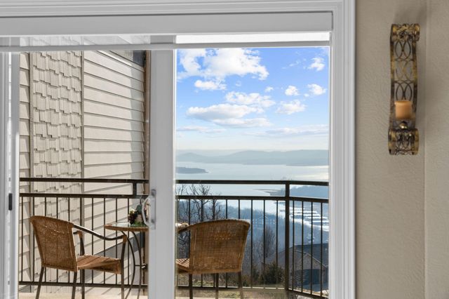 130 Royal Vista Drive 605, Branson, MO 65616