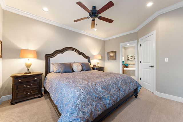 130 Royal Vista Drive 605, Branson, MO 65616