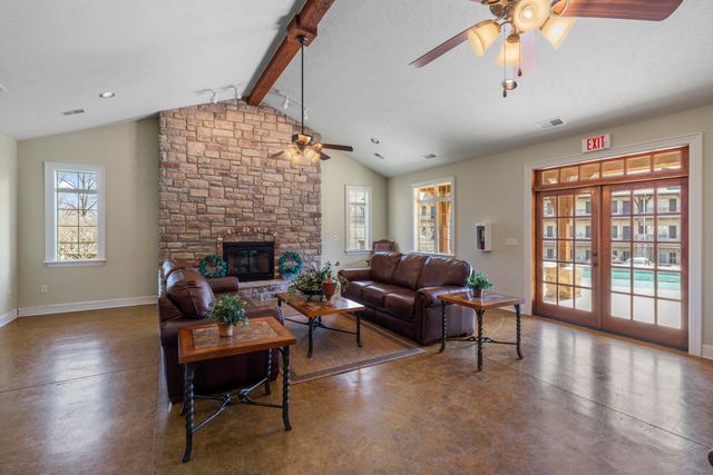 130 Royal Vista Drive 605, Branson, MO 65616