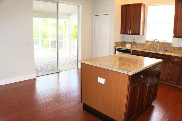 11609 GREENSLEEVE AVENUE, Tampa, FL 33626