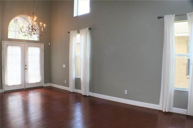 11609 GREENSLEEVE AVENUE, Tampa, FL 33626