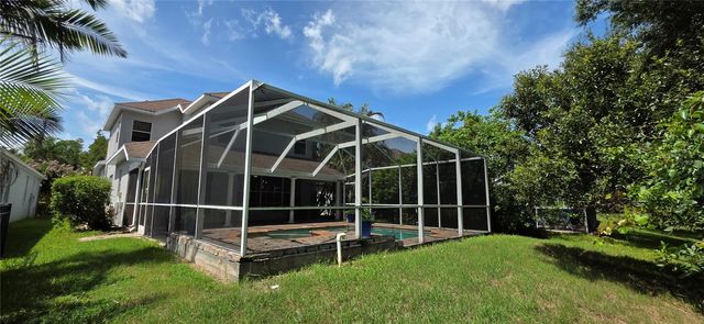 11609 GREENSLEEVE AVENUE, Tampa, FL 33626