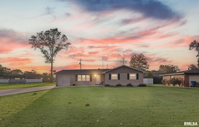 628 SARA Drive, Centralia, IL 62891