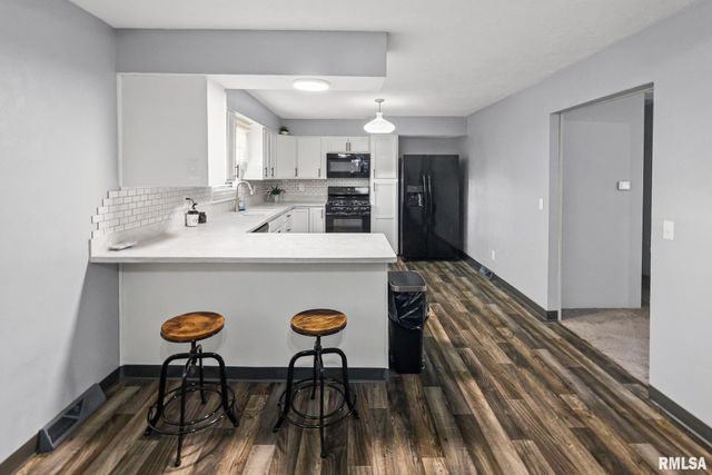 628 SARA Drive, Centralia, IL 62891