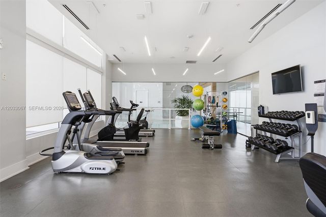 7472 NW 100th Ave, Doral, FL 33178