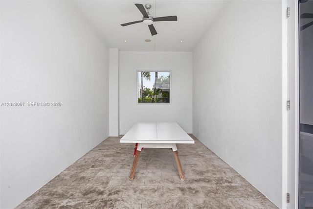 7472 NW 100th Ave, Doral, FL 33178