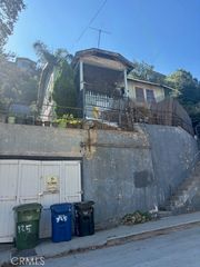 325 Museum Dr, Los Angeles, CA 90065