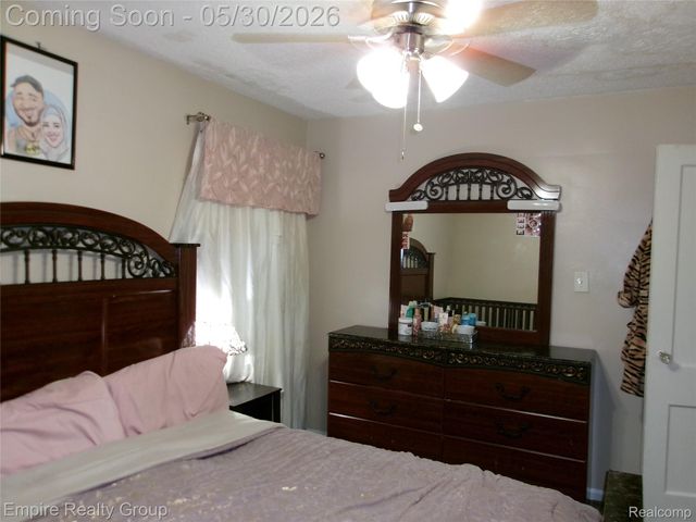 7507 W Parkway Street, Redford Charter Township, MI 48239