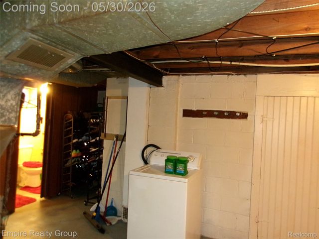 7507 W Parkway Street, Redford Charter Township, MI 48239