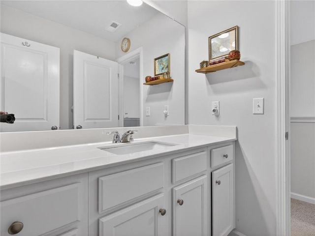 180 Amberjack, Covington, GA 30016