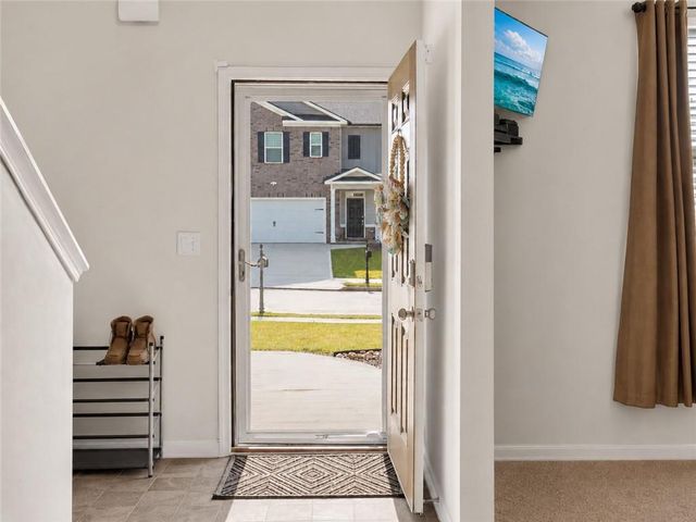 180 Amberjack, Covington, GA 30016