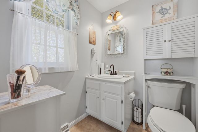 90 Swan Street 204, Lowell, MA 01852