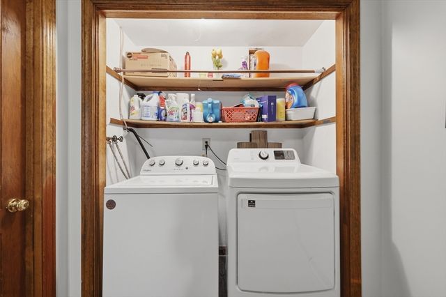 90 Swan Street 204, Lowell, MA 01852