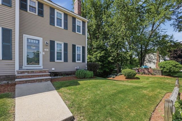 90 Swan Street 204, Lowell, MA 01852