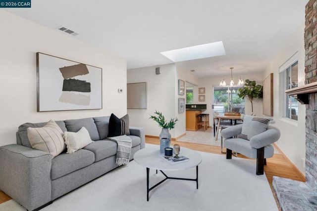 1432 SUNSET LOOP, Lafayette, CA 94549
