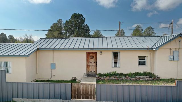 208 Second St, Fort Davis, TX 79734