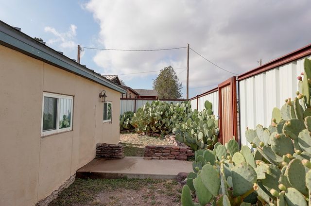 208 Second St, Fort Davis, TX 79734