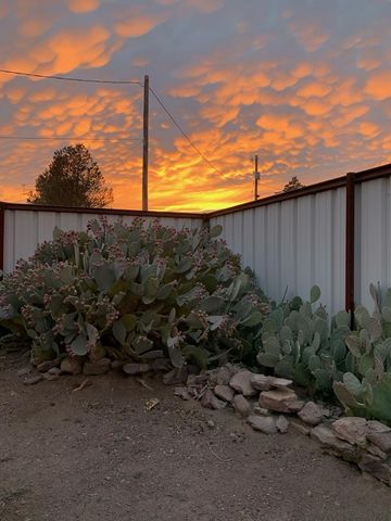 208 Second St, Fort Davis, TX 79734