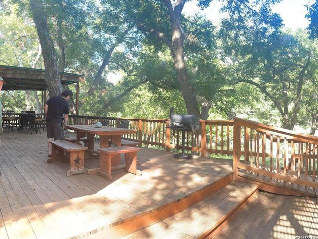 1806 Ponderosa, New Braunfels, TX 78132