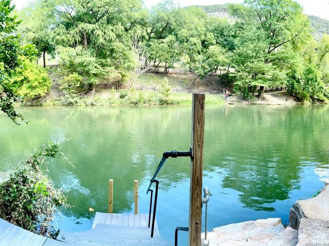 1806 Ponderosa, New Braunfels, TX 78132