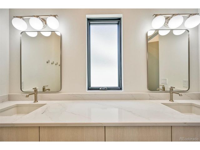 432 E Arkansas St, Buena Vista, CO 81211