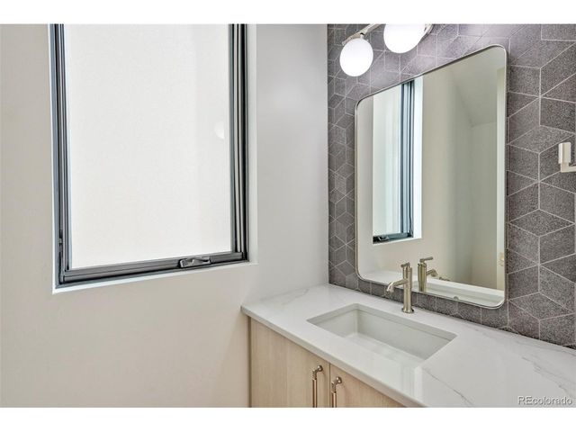 432 E Arkansas St, Buena Vista, CO 81211