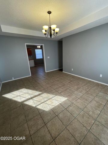 1703 Bluebird Drive, Webb City, MO 64870