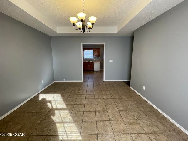 1703 Bluebird Drive, Webb City, MO 64870