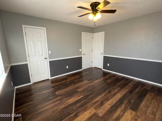 1703 Bluebird Drive, Webb City, MO 64870