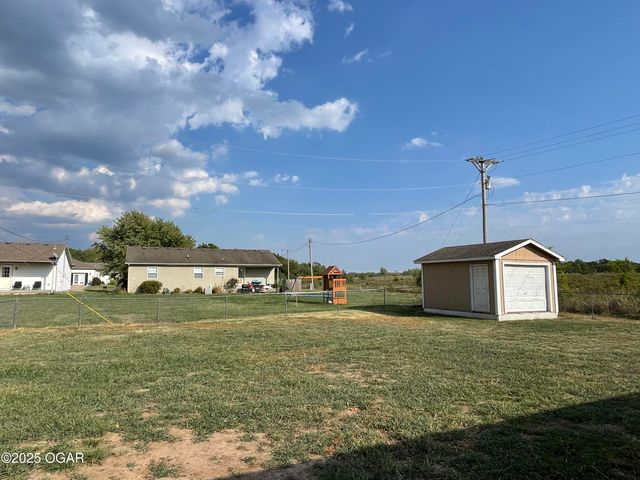 1703 Bluebird Drive, Webb City, MO 64870