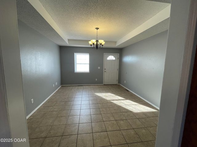 1703 Bluebird Drive, Webb City, MO 64870