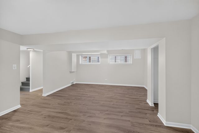 215 Dodge Avenue F, Evanston, IL 60202