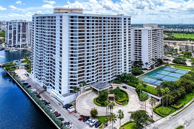 2500 Parkview Dr 911, Hallandale Beach, FL 33009