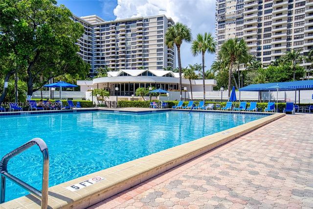 2500 Parkview Dr 911, Hallandale Beach, FL 33009