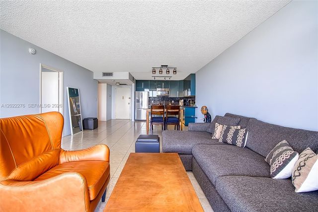 2500 Parkview Dr 911, Hallandale Beach, FL 33009