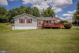 1627 BARBERSHOP RD, Edinburg, VA 22824