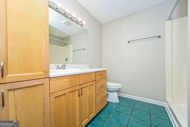 124 Springvalley Circle, Stockbridge, GA 30281