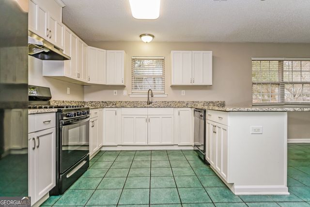 124 Springvalley Circle, Stockbridge, GA 30281