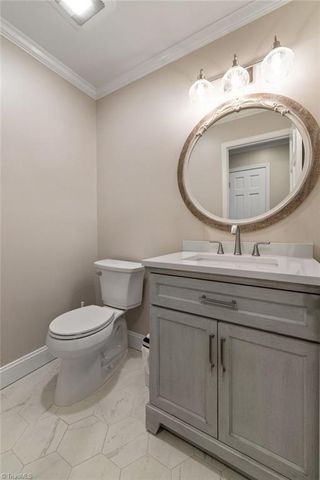 505 Meadowood Street, Greensboro, NC 27409