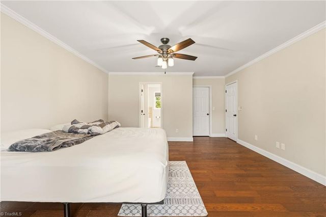 505 Meadowood Street, Greensboro, NC 27409