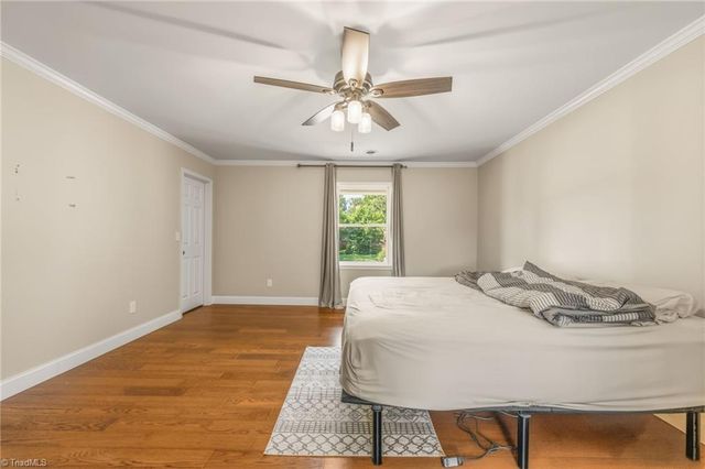 505 Meadowood Street, Greensboro, NC 27409