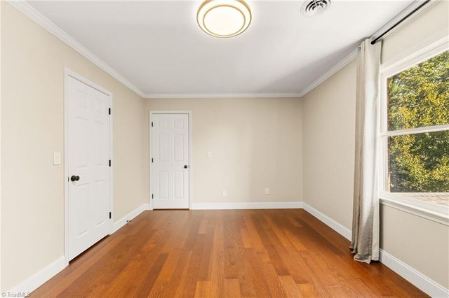 505 Meadowood Street, Greensboro, NC 27409