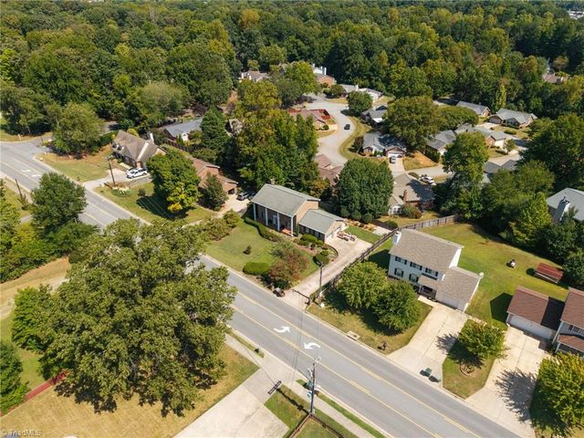 505 Meadowood Street, Greensboro, NC 27409