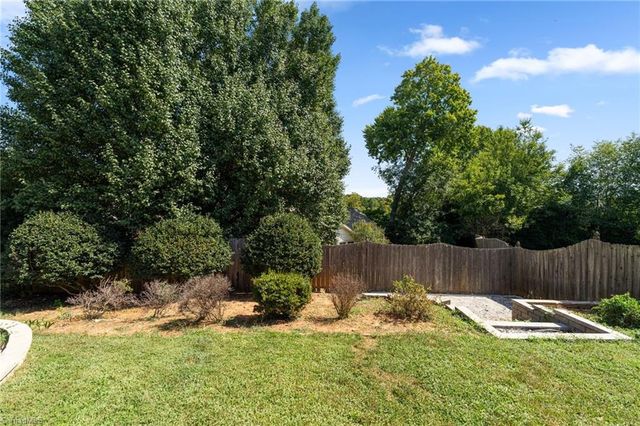 505 Meadowood Street, Greensboro, NC 27409